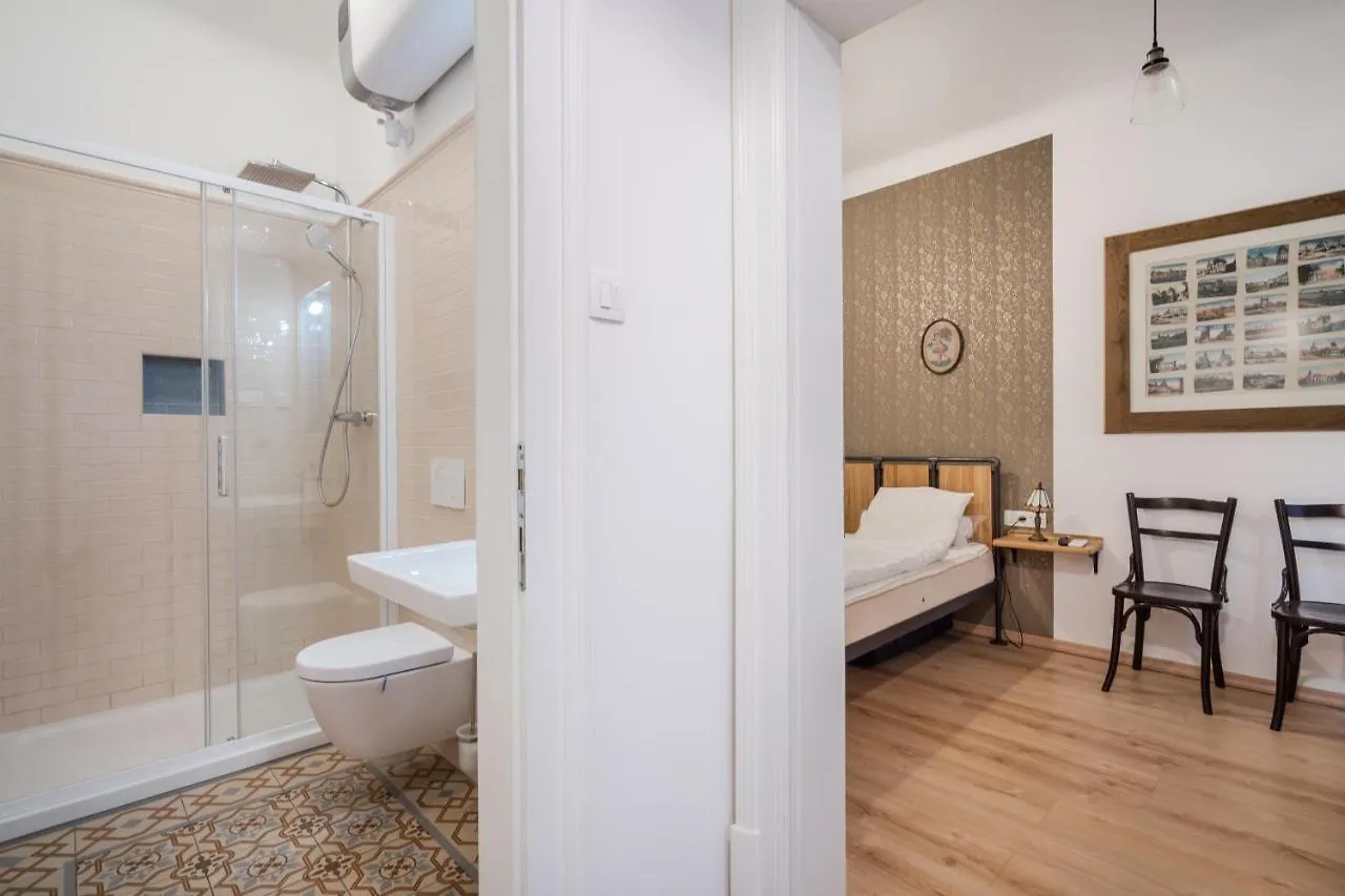 Bpr Kiraly Street Nest With A/C Apartment Budapest