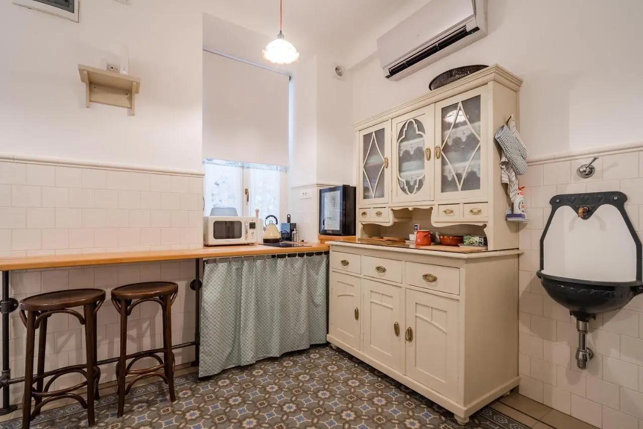 Bpr Kiraly Street Nest With A/C Apartment Budapest Hungary