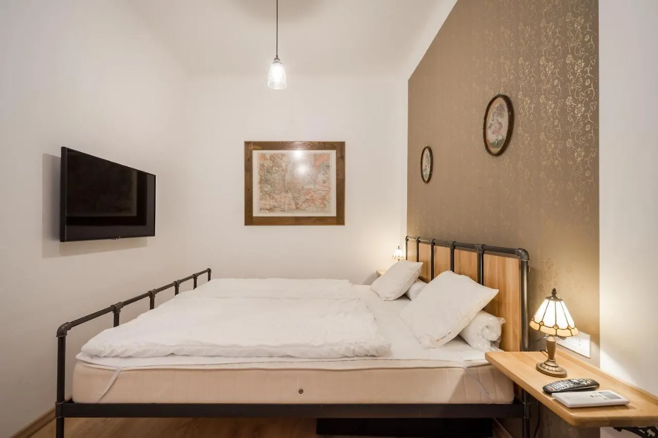 Bpr Kiraly Street Nest With A/C Apartment Budapest
